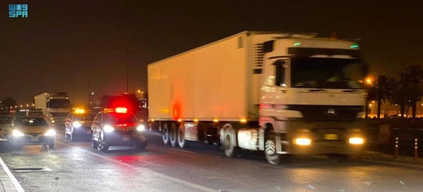 The General Directorate of Traffic (Muroor) has announced the timings when trucks are prohibited from entering Riyadh, Jeddah, Dammam, Al-Khobar and Dhahran during the holy month of Ramadan.