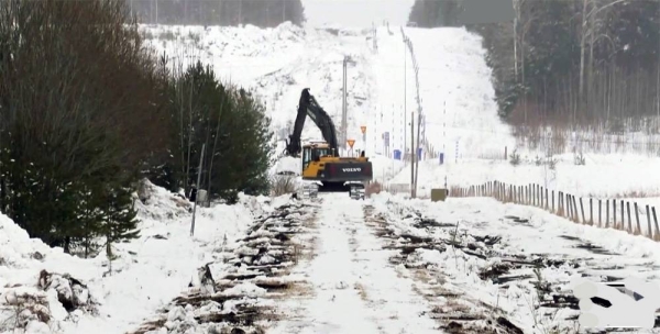 Construction work on Finnish border fence