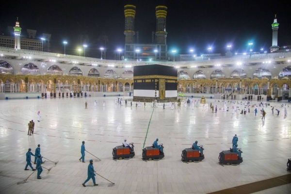 The General Presidency for the Affairs of the Two Holy Mosques attributes the coolness of the mataf floors to the type of Greek Thassos marble used in what may be the largest surfacial marble application in the world.
