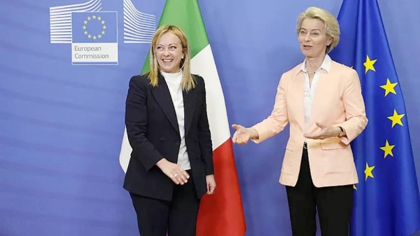 European Commission President Ursula von der Leyen, right, greets Italian Prime Minister Giorgia Meloni prior to a meeting at EU headquarters in Brussels, Nov. 3, 2022. — courtesy AP