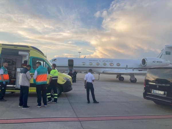 The Saudi embassy in Spain announced the transfer of a citizen by medical evacuation plane from Barcelona to the Kingdom after suffering a health issue.