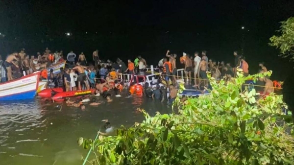 Rescue operation is under way followig the boat accident.