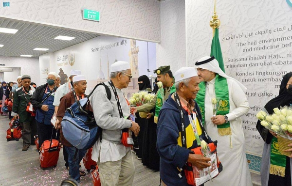 The first Hajj flights from Malaysia and Bangladesh arrived in Saudi Arabia on Sunday within the Makkah Route initiative.
