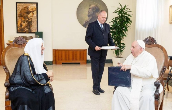 Pope Francis meets with Muslim World League (MWL) Secretary-General and Chairman of the Association of Muslim Scholars, Sheikh Dr. Mohammed bin Abdulkarim Al-Issa in Santa Marta on Sunday.