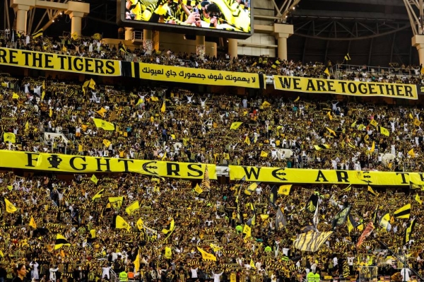 Al-Ittihad Jeddah were crowned the Saudi Professional League Champions on Wednesday night in the presence of thousands of jubilant fans who gathered at Al-Jawhara Stadium in King Abdullah Sports City to celebrate their favorite team’s coronation after a long wait of 14 years. (Picture: @ittihad)