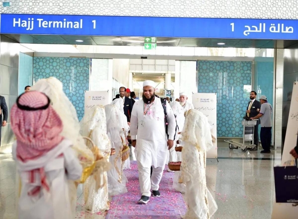 The number of pilgrims who arrived in Madinah through air and land ports to perform Hajj this year has reached 531,243 until Monday.