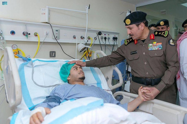 Director of Public Security Lt. Gen. Muhammad Al-Bassami visits family members of martyred security official, and injured security men in Rafha on Tuesday.