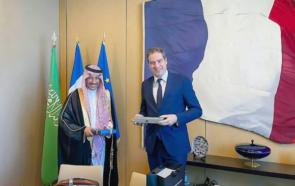 Minister of Industry and Mineral Resources, Bandar Bin Ibrahim Al-Khorayef met with French Minister Delegate for Foreign Trade, Economic Attractiveness and French Nationals Abroad Olivier Becht in Paris.