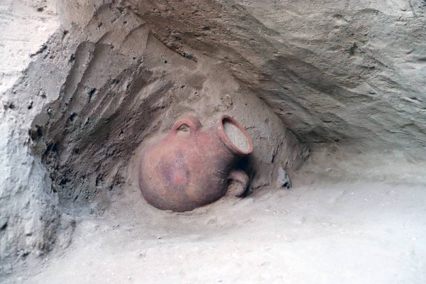 Abu Dhabi (DCT Abu Dhabi) has revealed several significant new archaeological discoveries in the emirate, including sites and artefacts from the Iron Age and the Pre-Islamic period — covering a time span from approximately 1300 BCE to 600 CE.