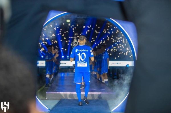 Al Hilal Football Club proudly introduced their newest player, Brazilian superstar Neymar Jr., in a grand ceremony held at a jam-packed stadium in Riyadh.