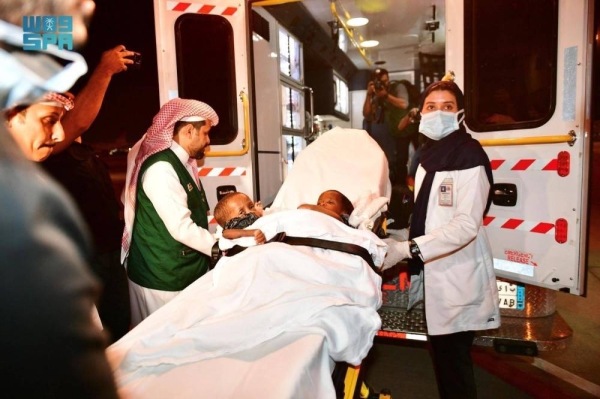 Accompanied by their mother, the twins were airlifted from the city of Dar es Salaam of Tanzania on board a medical evacuation plane.