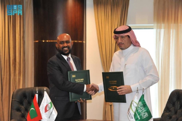 Mazen Al-Kahmous, president of the Control and Anti-Corruption Authority (Nazaha) receives the President of the Anti-Corruption Commission of Maldives, Adam Shamil, and his accompanying delegation in Riyadh.