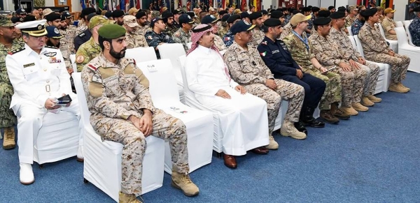 The Royal Saudi Naval Forces (RSNF) officially took command of Combined Task Force 152 from the Royal Bahrain Naval Force and assumed control of the Coalition Task Force Sentinel from the British Royal Navy.