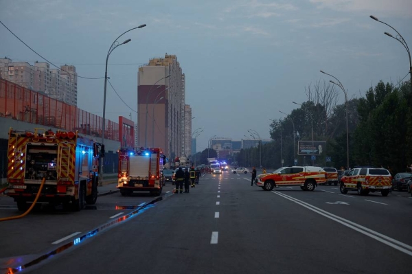 Rescuers work at a site of buildings damaged in the night by Russian drone and missiles strike, amid Russia's attack on Ukraine, in Kyiv region, Ukraine August 30, 2023. Press service of the State Emergency Service of Ukraine/Handout via REUTERS ATTENTION EDITORS - THIS IMAGE HAS BEEN SUPPLIED BY A THIRD PARTY. MANDATORY CREDIT.