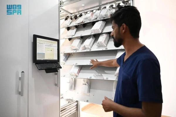 In a world first, Saudi hospital sets up automated machine to dispense medications