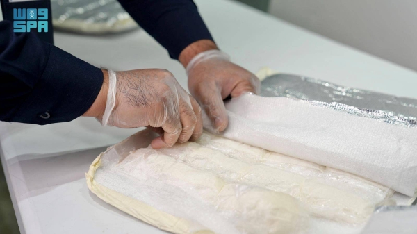 8.76 kg of methamphetamine seized as Saudi customs officers thwart two smuggling attempts