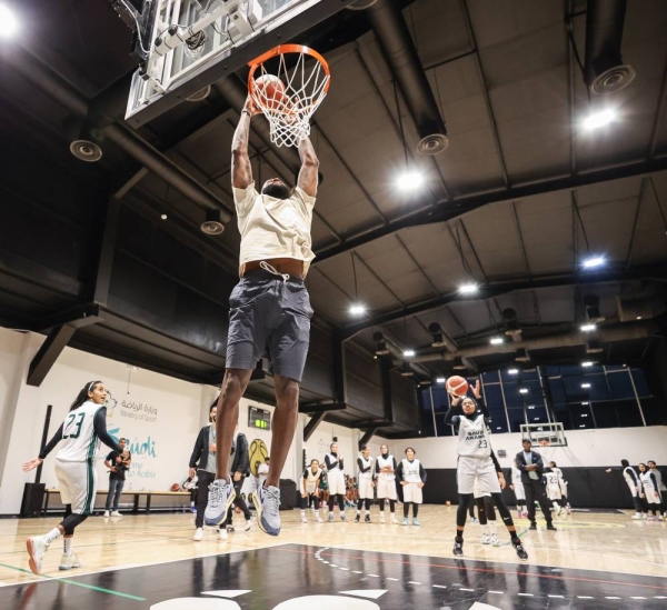 LeBron James actively participated in two training sessions alongside Saudi national basketball team players, including promising young talents and female athletes from the national women's team.