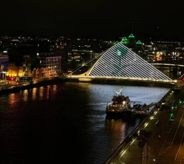 In a dazzling display of celebration, the heart of Dublin was illuminated in the vibrant colors of the Saudi flag to mark the Kingdom of Saudi Arabia's 93rd National Day. 