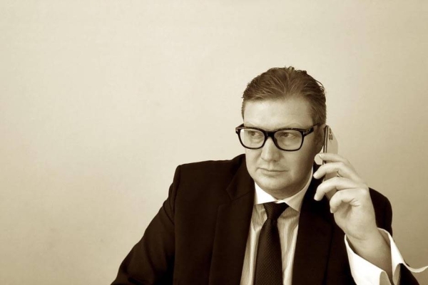 Anchor from ancestral arts to modern markets: Strattner's 400-year legacy fuels a banking revolution