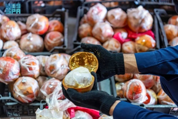 Saudi customs foils  attempt to smuggle 932,000 Captagon pills hidden in pomegranate shipment 