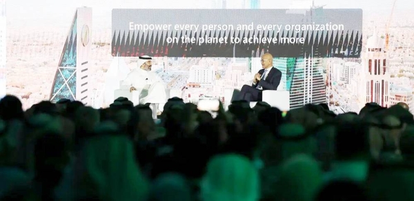 Minister of Communications and Information Technology Eng. Abdullah Bin Amer Al-Swaha discusses Ai with Microsoft CEO and Chairman Satya Nadella at the Riyadh event “Artificial Intelligence, A New Era.”