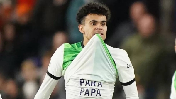 Luis Díaz lifted his shirt to reveal the message 'freedom for papa'