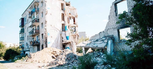 Buildings destroyed by shelling in Izyum, Ukraine. — courtesy UNICEF/Pashkina