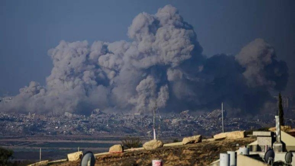 Minutes after the truce expired, Israeli airstrikes and artillery fire hit Gaza City