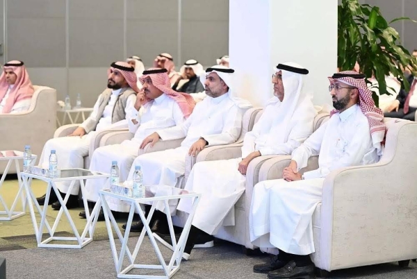 Minister of Health Fahd Al-Jalajel and senior health officials attending the ceremony of Saudi Food and Drug Authority in Riyadh on Sunday.  
 
 
 
