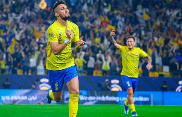 Alex Telles celebrates his goal. (@AlNassrFC) 