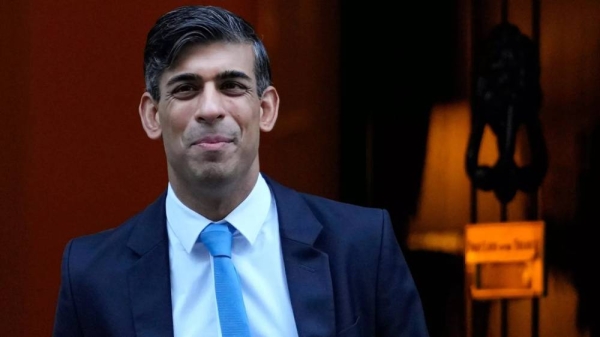 Britain's Prime Minister Rishi Sunak leaves 10 Downing Street to attend the weekly session of Prime Ministers Questions in parliament, in London, Wednesday, Jan. 10, 2024