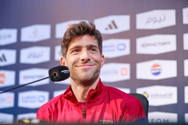  Sergi Roberto, the captain of Barcelona, speaking at the pre-final press conference.