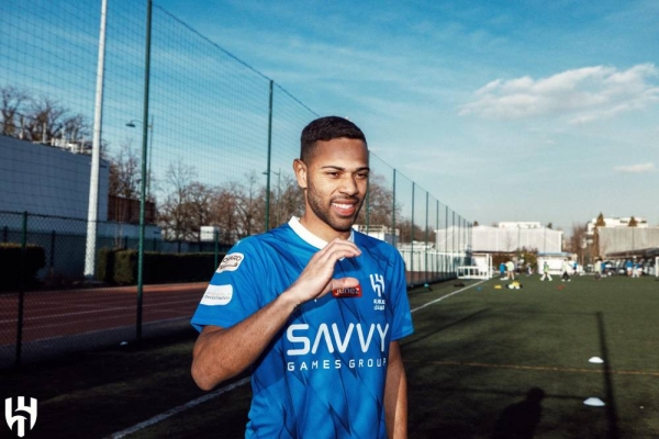  Saudi Arabian football club Al Hilal announced on Wednesday the signing of Brazilian left-back Renan Lodi from French side Olympique Marseille.