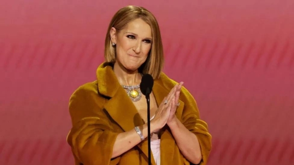 Celine Dion received a standing ovation as she walked on stage at the Grammy awards