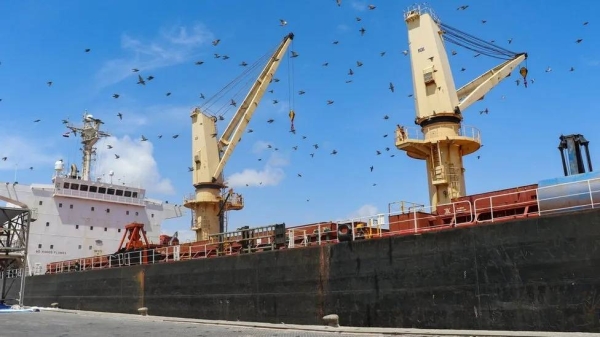 The Greek-flagged cargo ship Sea Champion was able to deliver grain to Yemen despite a Houthi missile strike on Monday