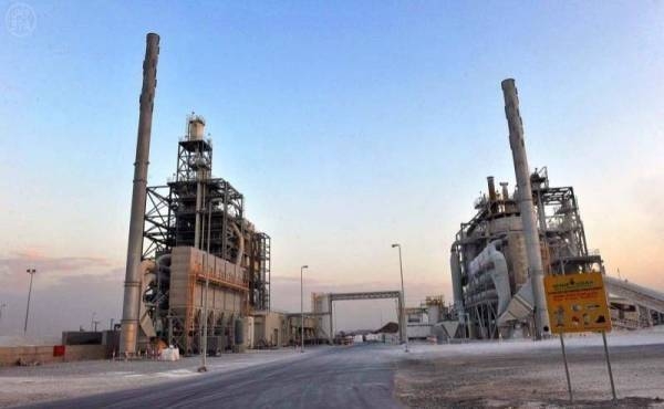 According to a report issued by the National Center for Industrial and Mining Information under the Ministry of Industry and Mineral Resources, a total of 152 new industrial licenses have been issued during the month of January, and that are distributed among five industrial activities