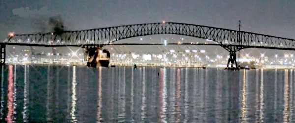 Screengrab shows what happened right before ship hit bridge in Baltimore.
