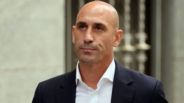 Luis Rubiales leaves the Audiencia Nacional court in Madrid on September 15, 2023