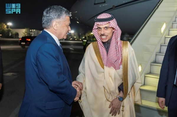 Saudi Minister of Foreign Affairs Prince Faisal bin Farhan is being received upon arrival at Tashkent International Airport on Sunday.
