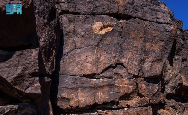 The Saudi Heritage Commission has announced the discovery of new evidence of human settlement in Umm Jirsan cave in Harrat Khaybar in the Madinah region

