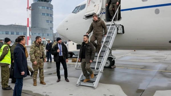 Ukrainian President Volodymyr Zelensky arrives at Rzeszow-Jasionka Airport in Poland, December 22, 2022