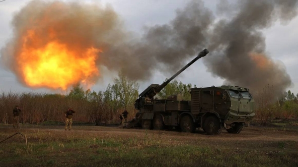 Gunners from 43rd Separate Mechanized Brigade of the Armed Forces of Ukraine fire at a Russian position with a 155 mm self-propelled howitzer in the Kharkiv region, on April 21, 2024