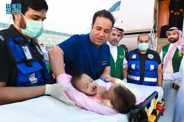 Filipino conjoined twins - Akhizah and Ayeesha Yosoph - arrived in Riyadh on Sunday on board a Saudi evacuation plane, arranged by the Ministry of Health.