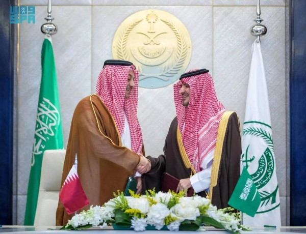 Saudi Minister of Interior Prince Abdulaziz bin Saud bin Naif receives Qatar’s Deputy Prime Minister and Minister of State for Defense Affairs Khalid bin Mohamed Al-Attiyah on the sidelines of the Security and Military Committee meeting in Riyadh on Monday.


