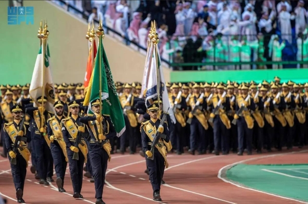 Interior Minister graces graduation ceremony at King Fahd Security College
