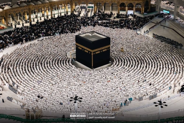 Wearing white seamless dress of Ihram, hundreds of thousands of Hajj pilgrims flock to Makkah from all over the world