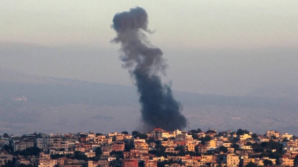 Smoke billows from the site of an Israeli airstrike that targeted the southern Lebanese village of Khiam near the border with Israel on May 29