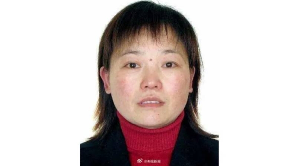 Hu Youping tried to restrain a knife attacker who also injured a Japanese woman and her son