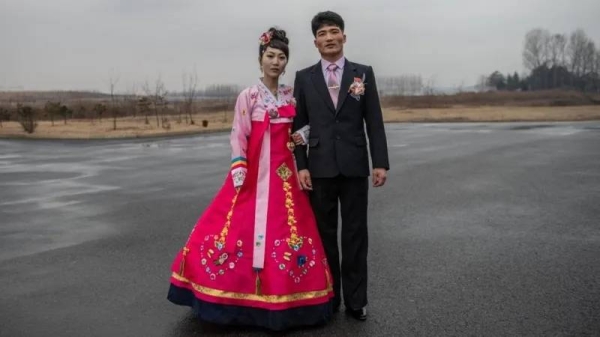 Wedding dresses need to be traditional, like this bride's outfit from 2019