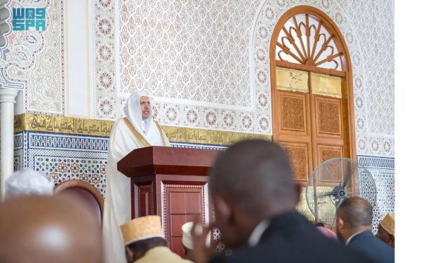 Muslim World League Secretary General Sheikh Mohammed Al-Issa delivering Friday sermon in the largest mosque in Dar es Salaam, capital of Tanzania, on Friday.

